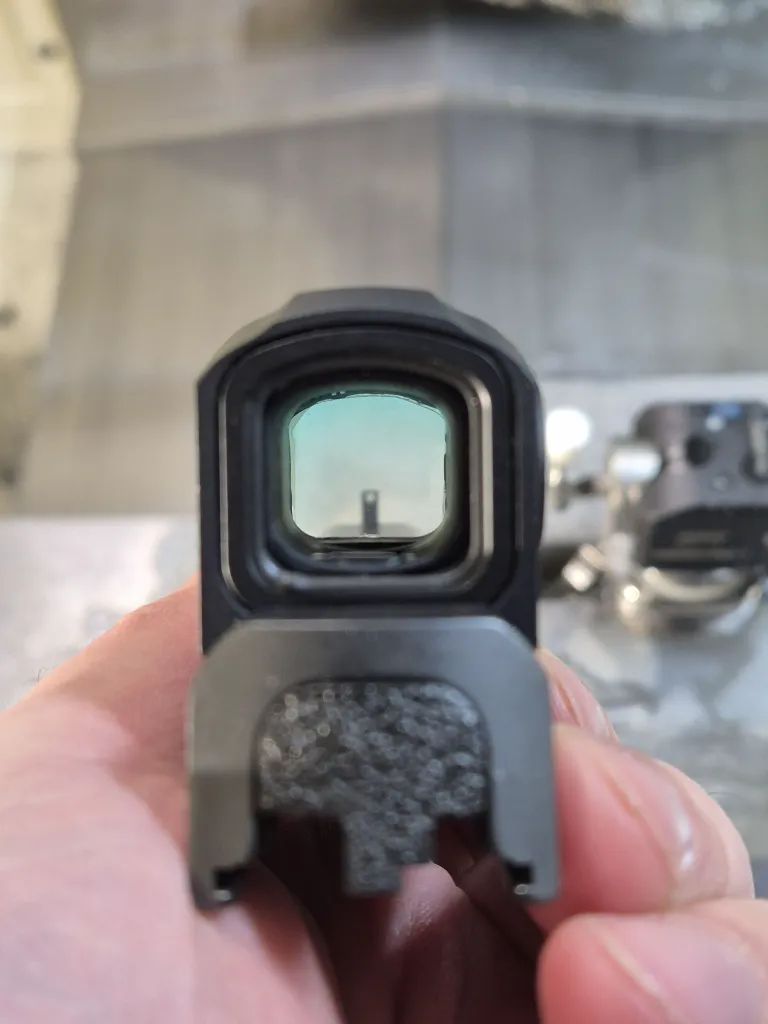 S&W M&P9 ACRO 4.webp